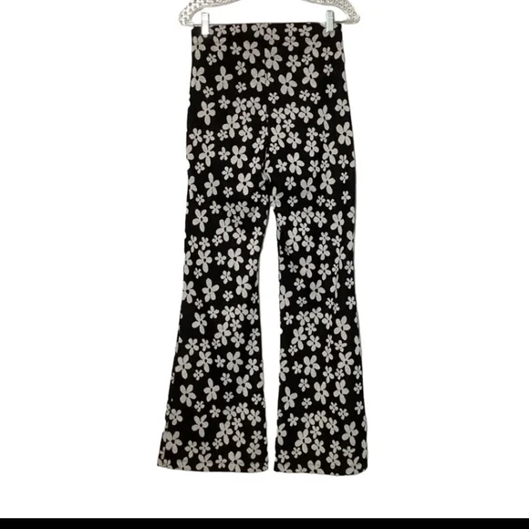 Urban Outfitters Bryn Pull On Flower Print Pants Size 0, size XS - Picture 5 of 6